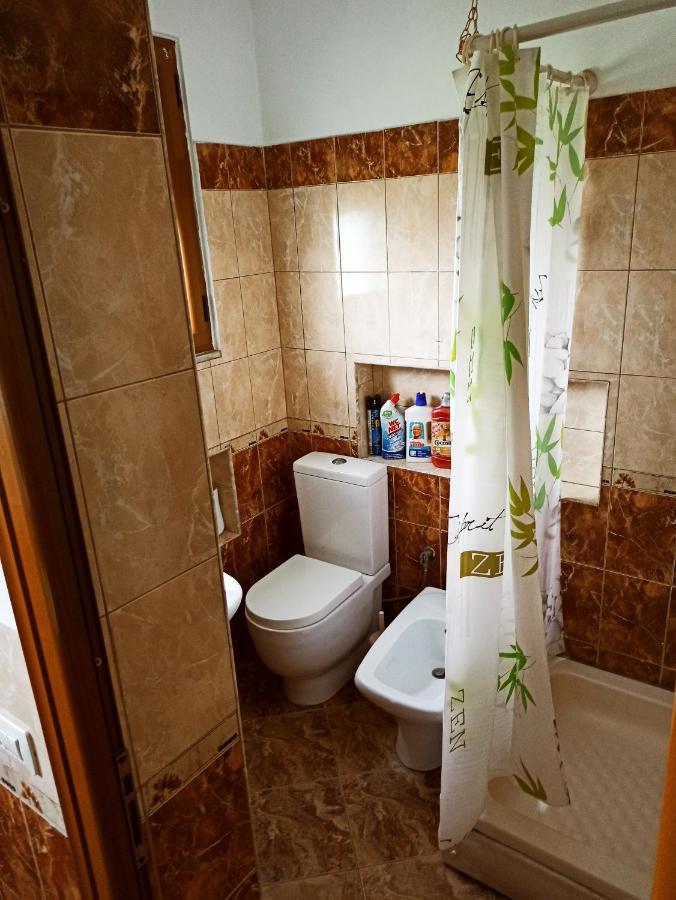 The Garden Guest House Divjake Buitenkant foto